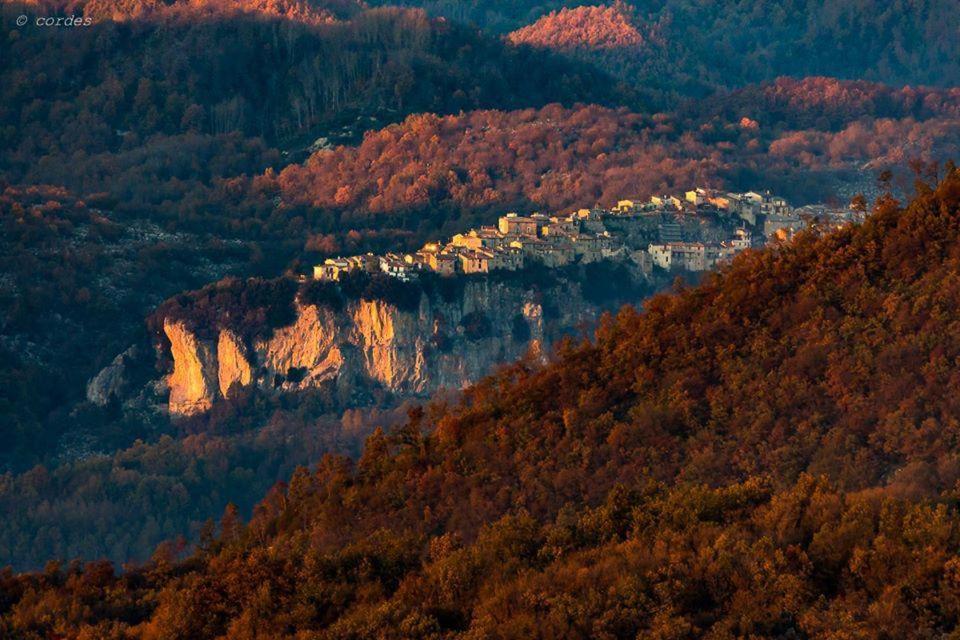 B&B Ad Un Passo Dal Cielo Pietrasecca 外观 照片